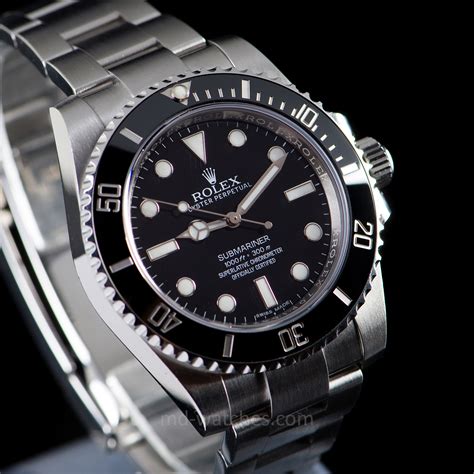 rolex submariner 40mm no date.